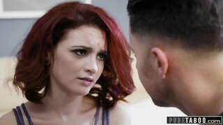 ליווי מתעקש מוצצת זין בבית שימוש ציבורי ליווי מתעקש מוצצת זין בבית שימוש ציבורי