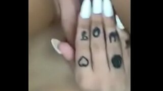 Kate Muffmuncher Aonair, ag Éirí sáithithe